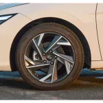 HYUNDAI ELANTRA 2025 MODEL YEAR 1.5L FWD PETROL SEDAN WHITE COLOR - Thumbnail 28