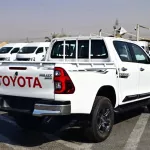 TOYOTA HILUX DOUBLE CAB SR5 2025 MODEL YEAR 2.7L PETROL WHITE COLOR - Thumbnail 4