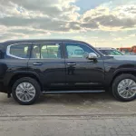 Toyota Land Cruiser LC300 VXR 2024 Model Year Petrol Full Option Black Color - Thumbnail 7
