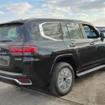 Toyota Land Cruiser LC300 VXR 2024 Model Year Petrol Full Option Black Color - Thumbnail 8