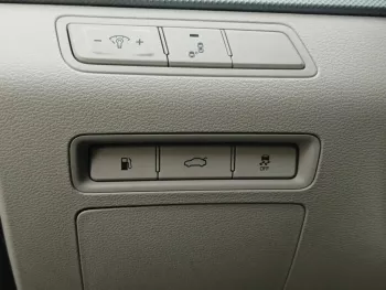 HYUNDAI SONATA SEDAN 2.4L 4CY PETROL RED 2018