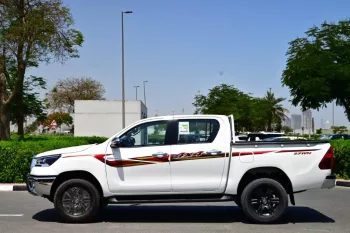 TOYOTA HILUX DOUBLE CAB GLXS-V 2025 MODEL YEAR PETROL AUTOMATIC