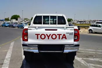 TOYOTA HILUX DOUBLE CAB PICKUP SR5 2025 MODEL YEAR PETROL WHITE COLOR