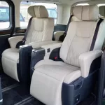 TOYOTA GRANVIA 3.5L PREMIUM 2025 MODEL YEAR GCC SPECS BLACK COLOR - Thumbnail 19