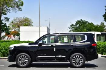 TOYOTA LAND CRUISER VXR+ 2025 MODEL YEAR V6 4.0L 4WD BLACK COLOR