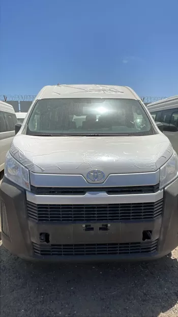 TOYOTA HIACE 2025 MODEL YEAR 2.8L DIESEL 13 SEATER HIGH ROOF DX MANUAL