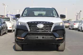 TOYOTA FORTUNER 2024 MODEL YEAR GX BASIC 2.7L PETROL 4WD BLACK COLOR
