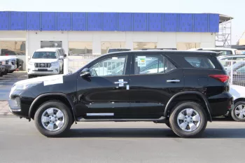 TOYOTA FORTUNER 2024 MODEL YEAR GX BASIC 2.7L PETROL 4WD BLACK COLOR