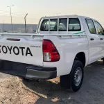 Toyota Hilux Double Cab 2024 Model Year Basic Option 2.4L Diesel White Color - Thumbnail 9