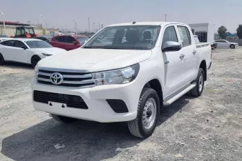 2025 Toyota Hilux DLX Double Cab (Basic-Option) 2.7L 4-Cyl Petrol A/T 4x4