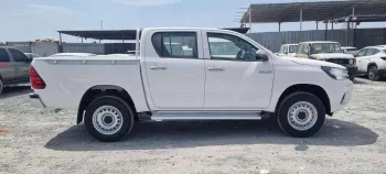 2025 Toyota Hilux DLX Double Cab (Basic-Option) 2.7L 4-Cyl Petrol A/T 4x4