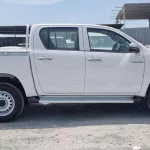 2025 Toyota Hilux DLX Double Cab (Basic-Option) 2.7L 4-Cyl Petrol A/T 4x4 - Thumbnail 5