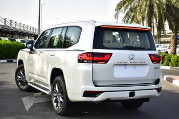 TOYOTA LAND CRUISER 300 GXR-V 2025 MODEL YEAR V6 4.0L PETROL WHITE COLOR