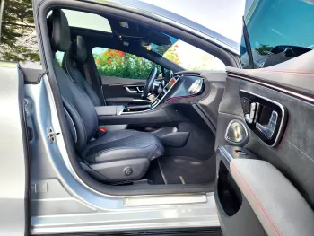 MERCEDES BENZ EQS 450 PREMIUM + PLUS 2022 MODEL YEAR WITH WARRANTY