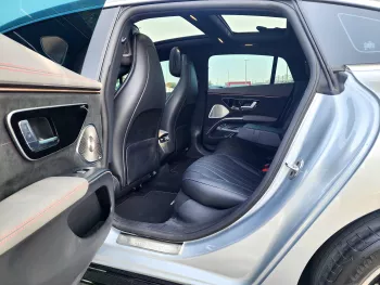 MERCEDES BENZ EQS 450 PREMIUM + PLUS 2022 MODEL YEAR WITH WARRANTY