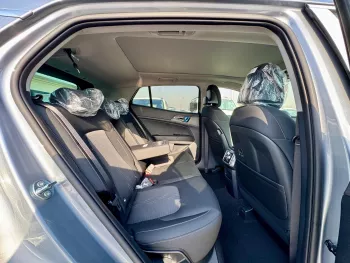 Kia Sportage 2WD 2.0L Petrol 2025 Model Year Silver Color Exterior