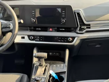 Kia Sportage 2WD 2.0L Petrol 2025 Model Year Silver Color Exterior