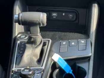 Kia Sportage 2WD 2.0L Petrol 2025 Model Year Silver Color Exterior