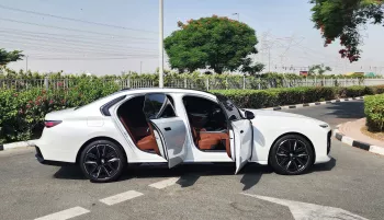 BMW 760I X-DRIVE 2023 MODEL YEAR WHITE COLOR WITH WARRANTY