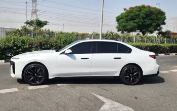 BMW 760I X-DRIVE 2023 MODEL YEAR WHITE COLOR WITH WARRANTY
