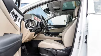 Kia Sportage 1.6L 2024 Model Year White Color Exterior