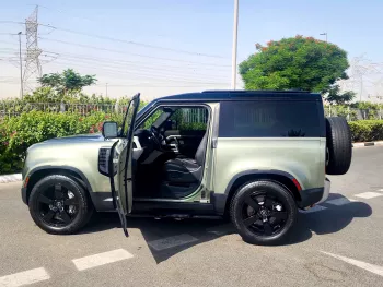 LAND ROVER DEFENDER P400 90 FIRST EDITION 2021 MODEL YEAR GREEN COLOR