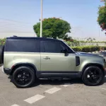 LAND ROVER DEFENDER P400 90 FIRST EDITION 2021 MODEL YEAR GREEN COLOR - Thumbnail 24