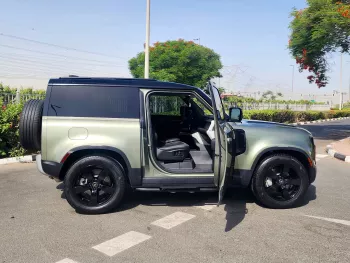 LAND ROVER DEFENDER P400 90 FIRST EDITION 2021 MODEL YEAR GREEN COLOR