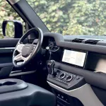 LAND ROVER DEFENDER P400 90 FIRST EDITION 2021 MODEL YEAR GREEN COLOR - Thumbnail 14