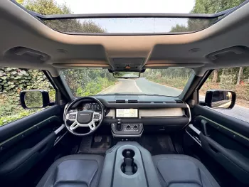LAND ROVER DEFENDER P400 90 FIRST EDITION 2021 MODEL YEAR GREEN COLOR