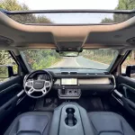 LAND ROVER DEFENDER P400 90 FIRST EDITION 2021 MODEL YEAR GREEN COLOR - Thumbnail 12