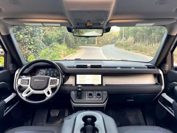 LAND ROVER DEFENDER P400 90 FIRST EDITION 2021 MODEL YEAR GREEN COLOR