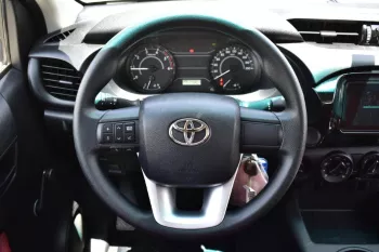 TOYOTA HILUX DOUBLE CAB PIKCUP 2025 MODEL YEAR DLX-E DIESEL WHITE COLOR