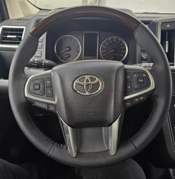 2025 Toyota Granvia Premium (Full-Option with Radar) 6-Seater 3.5L V6 Petrol A/T RWD
