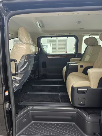 2025 Toyota Granvia Premium (Full-Option with Radar) 6-Seater 3.5L V6 Petrol A/T RWD