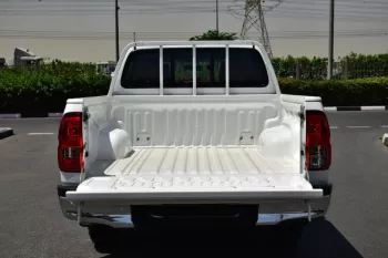 TOYOTA HILUX DOUBLE CAB GLS-G 2025 MODEL YEAR WHITE COLOR 4X2 AUTOMATIC