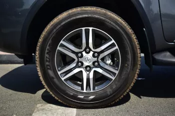TOYOTA FORTUNER GXR LIMITED 2025 MODEL YEAR 2.7L PETROL GRAY COLOR