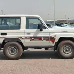 Toyota Land Cruiser LC71 LX 2024 Model Year 3-Door Hardtop Petrol White Color - Thumbnail 5