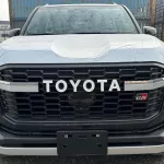 Toyota Land Cruiser LC300 GR-Sport 2025 Model Year Diesel Full-Option Black Color - Thumbnail 2