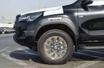 TOYOTA HILUX ADVENTURE 2025 MODEL YEAR 4.0L PETROL BLACK COLOR
