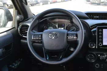 TOYOTA HILUX ADVENTURE 2025 MODEL YEAR 4.0L PETROL BLACK COLOR