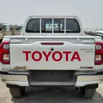 Toyota Hilux Double Cable GLX 2025 Model Year Full Option Diesel White Color - Thumbnail 8