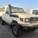 Toyota Land Cruiser LC78 2025 Model Year 3-Door Hardtop LX-E Diesel A/T White Color - Thumbnail 3