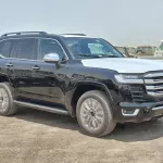 Toyota Land Cruiser LC300 VXR 2025 Model Year Twin Turbo Petrol A/T Black Color - Thumbnail 3