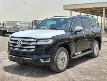 Toyota Land Cruiser LC300 VXR 2025 Model Year Twin Turbo Petrol A/T Black Color