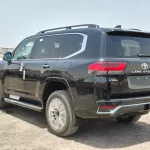 Toyota Land Cruiser LC300 VXR 2025 Model Year Twin Turbo Petrol A/T Black Color - Thumbnail 9