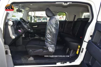2022 TOYOTA FJ CRUISER V6 4.0L PETROL AT