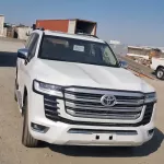Toyota Land Cruiser LC300 VXR 2025 Model Year Diesel White Color Exterior - Thumbnail 2