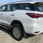 2024 Toyota Fortuner Adventure SR5 2.8L 4-Cyl Turbo Diesel A/T AWD 4x4  - Thumbnail 8