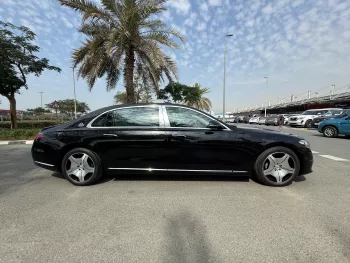 Mercedes-Benz Maybach S class S480 2024 Model Year Black Color Exterior